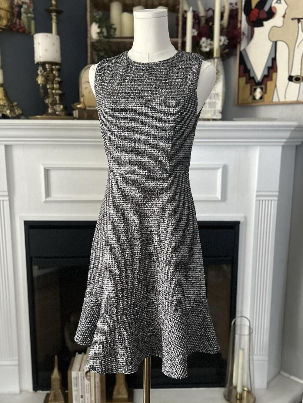 So Brand Women’s Tweed Stretchy Material Fit & Flare Gray Dress Sz Medium